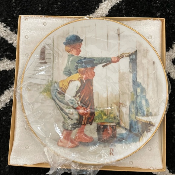 “Norman Rockwell” Tom Sawyer collector plates - Picture 5 of 8